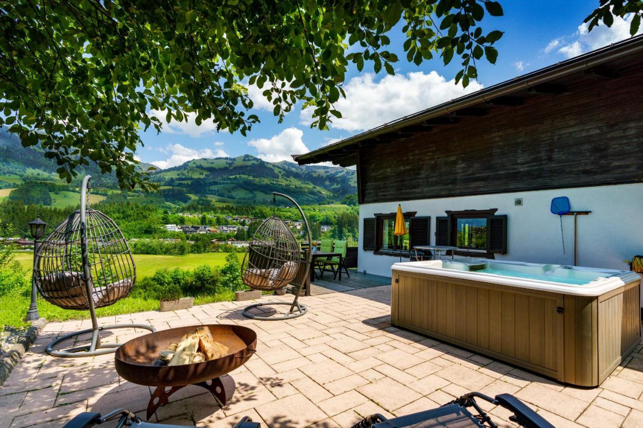 Chalet Mora-Lodge By Alpine Host Helpers Kitzbühel Exterior foto